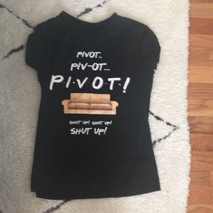 FRIENDS t-shirt